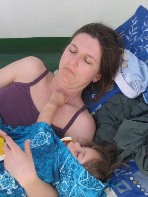 Petra Laila schlafen auf Deck 01